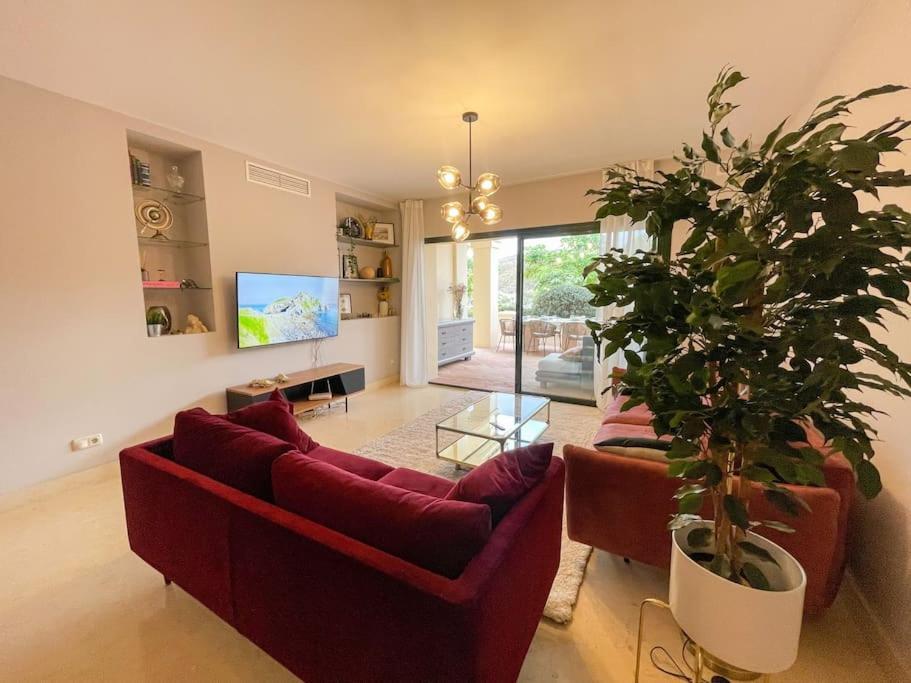 Luxurious 2 Bedroom Apartment With Spa Facilities Benahavis Bagian luar foto